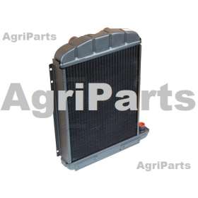 Køler til Super Dexta Diesel 