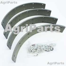 Bremsebelægning med nitter 